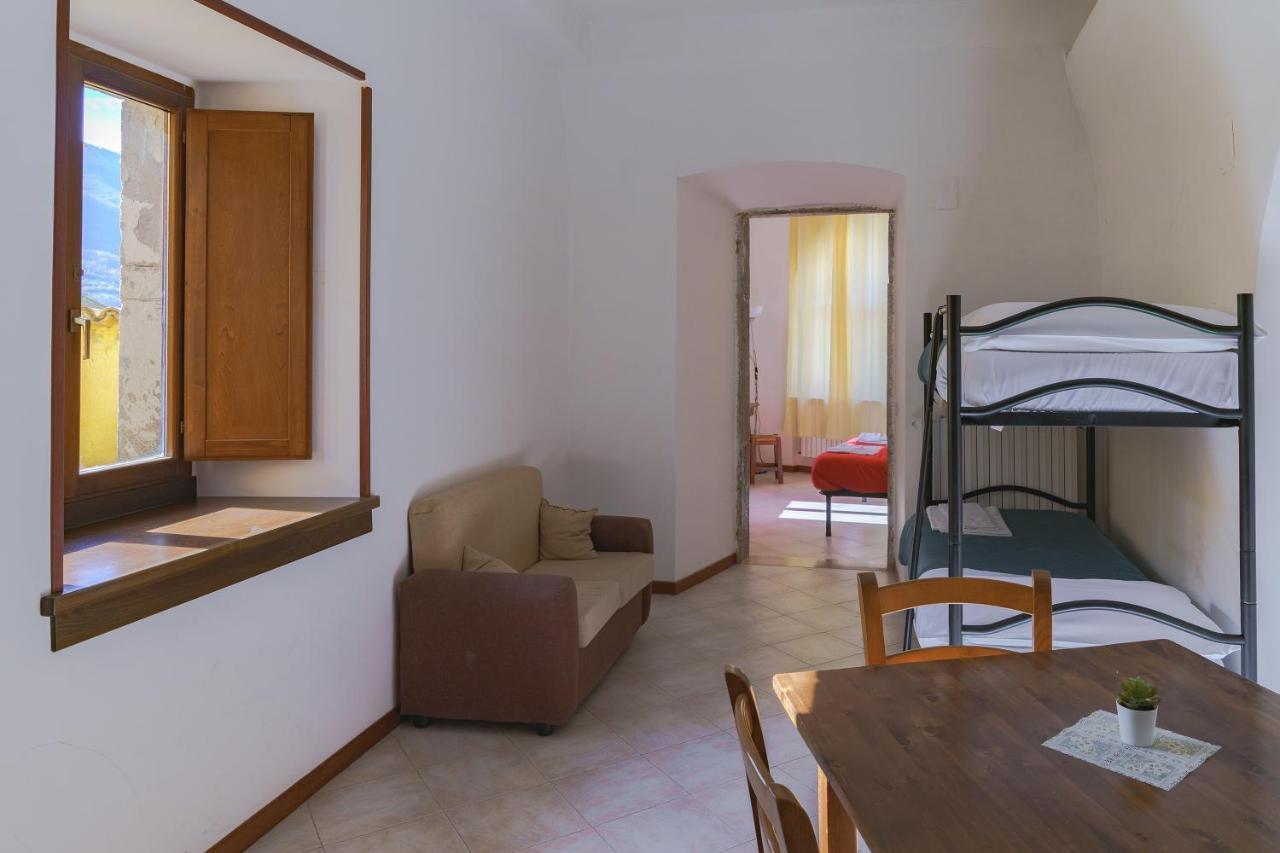 Ostello-Albergo Dagli Elfi Barrea Εξωτερικό φωτογραφία